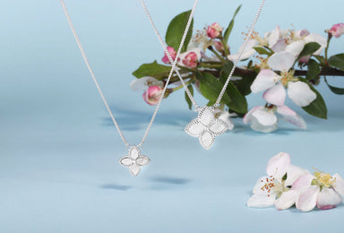 18ct Yellow Gold White Mother of Pearl Eden Small Marquise Flower Necklace