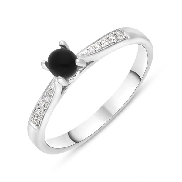 18ct White Gold Whitby Jet Diamond Centre Stone Ring, R1189