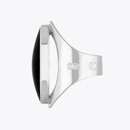 18ct White Gold Whitby Jet Hallmark Large Oval Ring