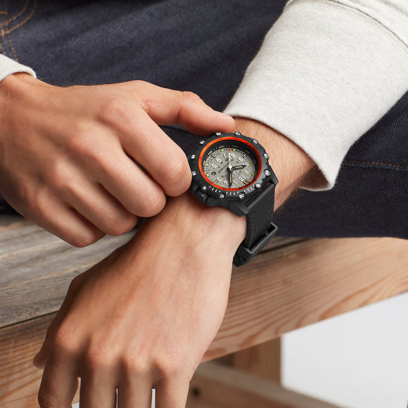 Luminox Commando Frogman 3300 Series Watch