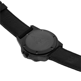 Luminox F117 Nighthawk 6440 Series Watch