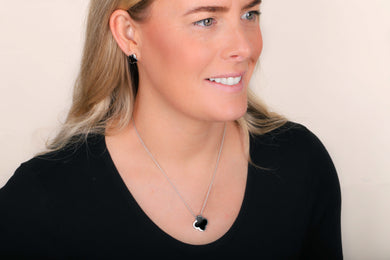 9ct White Gold Whitby Jet Bloom Large Four Leaf Clover Polished Edge Pendant, N1153