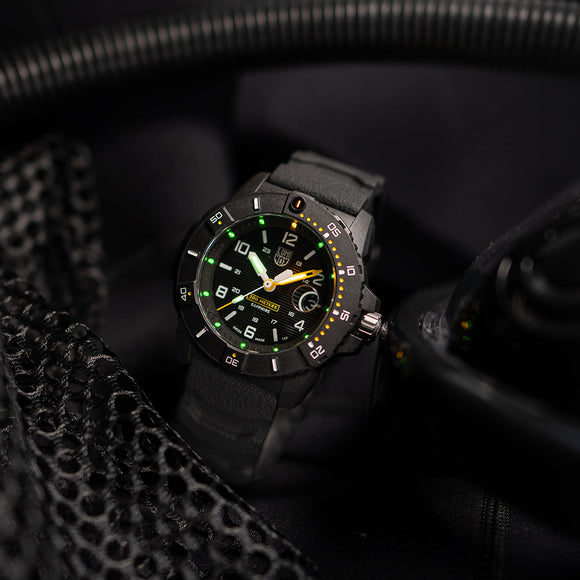 Luminox Navy Seal 3600 Series Carbonox Watch