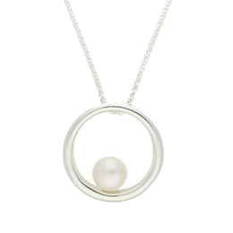 Sterling Silver Freshwater Pearl Circle Necklace, P2526.