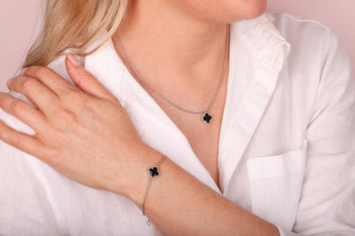 Sterling Silver Whitby Jet Bloom Four Leaf Clover Ball Edge Chain Bracelet