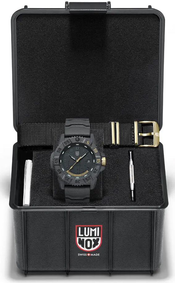 Luminox Master Carbon Seal 3800 Series Limited Edition Watch