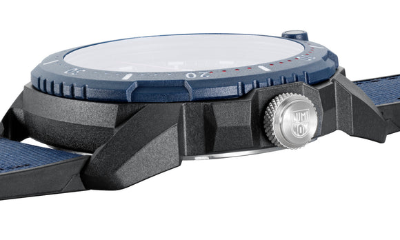 Luminox Ice-Sar Arctic 1050 Series Watch