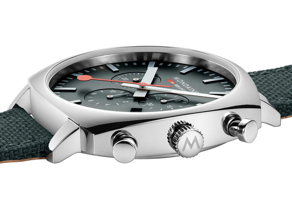 Mondaine Official Swiss Railways Cushion Set Watch